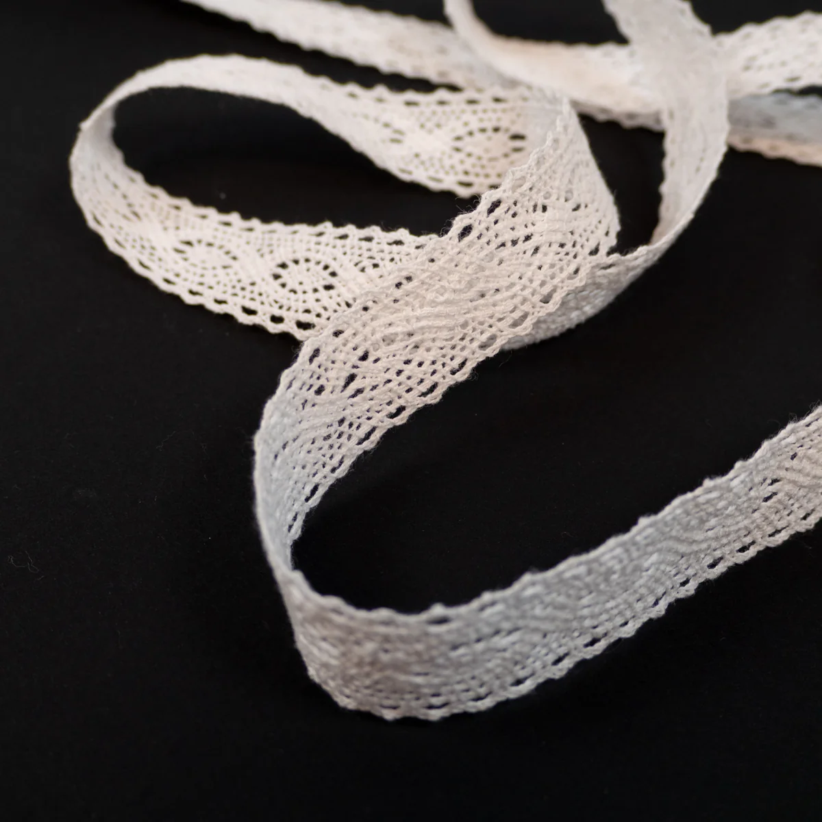 Galon dentelle au fuseau - 20 mm - Blanc - Image 3