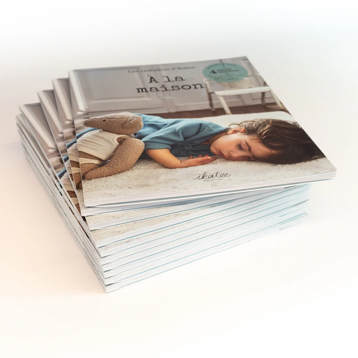 Livre de couture bébé "À LA MAISON" Livre papier - Image 16
