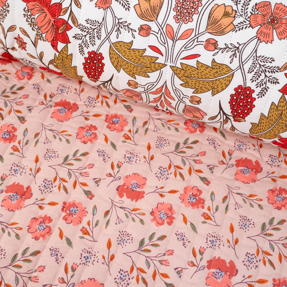 Tissu matelassé réversible - Lizul - Blanc et rose - Image 2