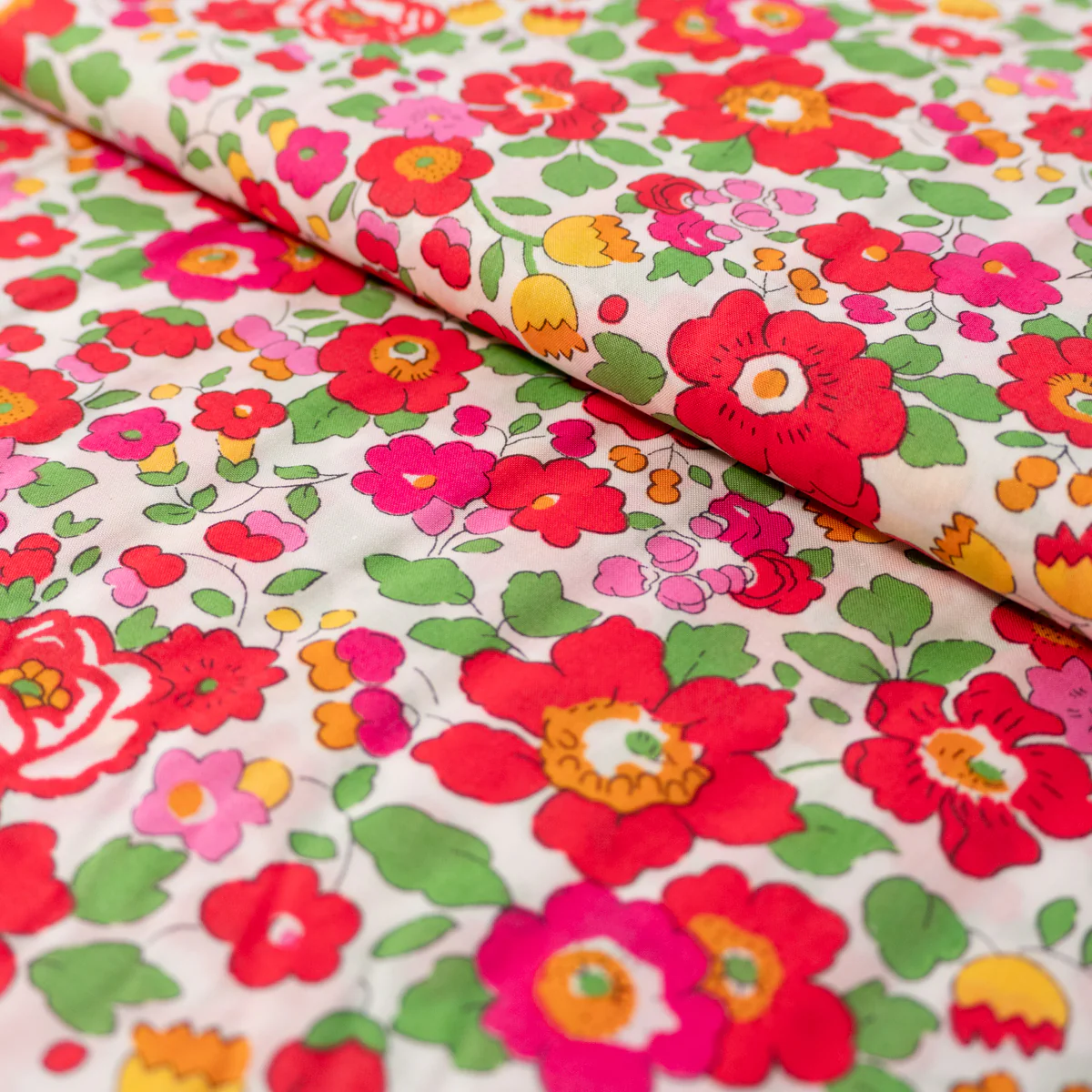 Tissu Liberty Tana Lawn BETSY - Grenadine - Image 3