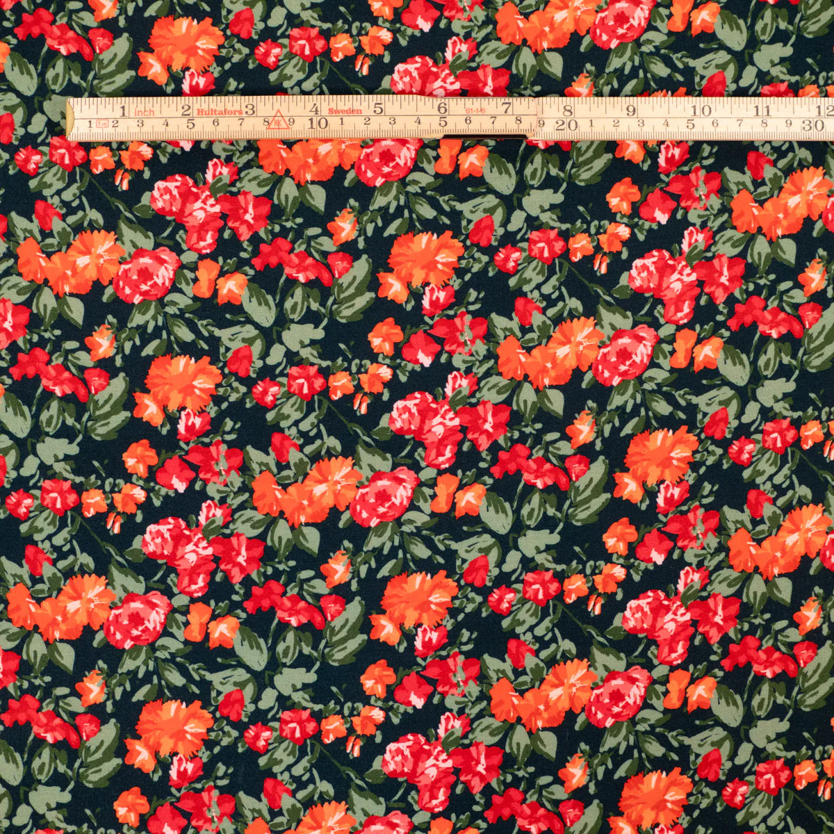 Tissu viscose - Ikatee® - Flora Viva - Noir - Image 10